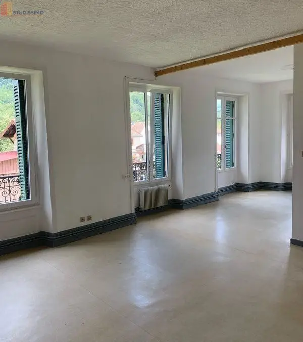 Studio 41m² Giromagny - 1er étage, lumineux - Photo 1