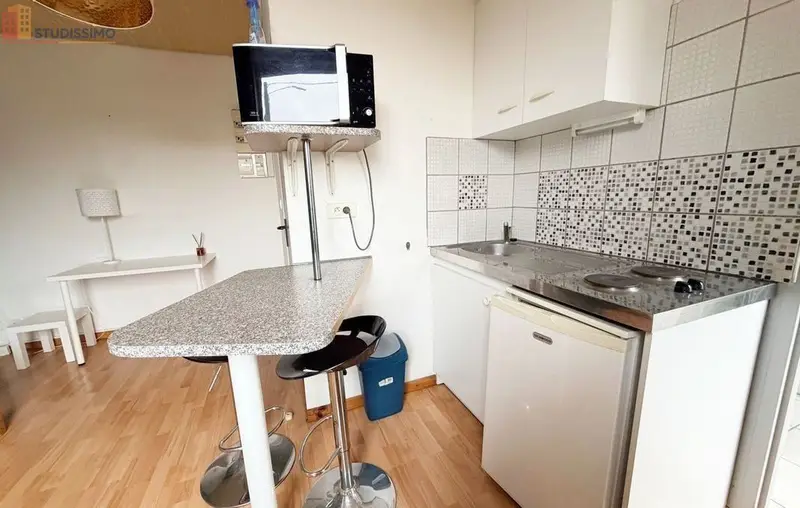 Studio meublé 18m² Trévenans - Meublé, 1er étage - Photo 1