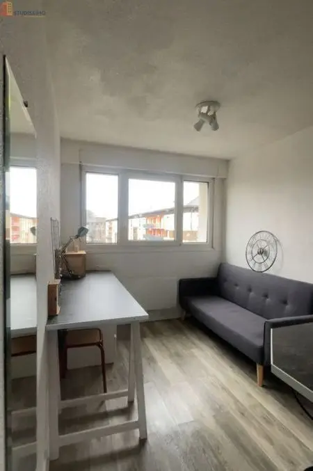 Studio meublé 26m² Belfort - Dernier étage, lumineux - Photo 2