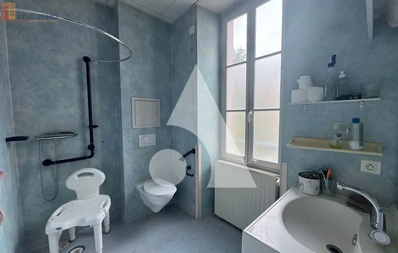 Studio 33m² Niort - 1er étage - Photo 6
