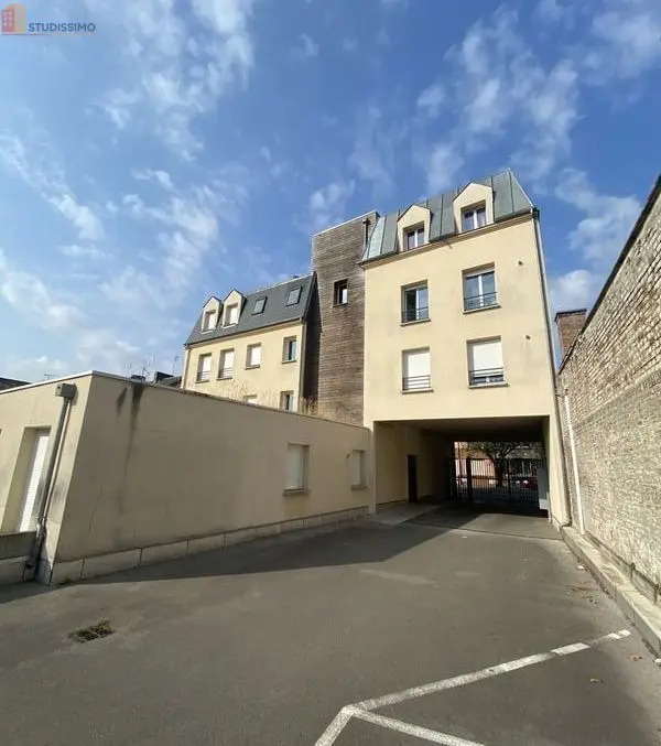 Studio 31m² Amiens 80000 - DPE C, 1er étage - Photo 1