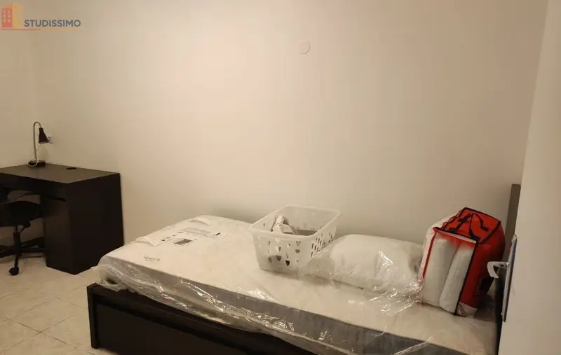 Studio meublé 12m² Évry-Courcouronnes - Étage élevé, pour étudiants - Photo 1