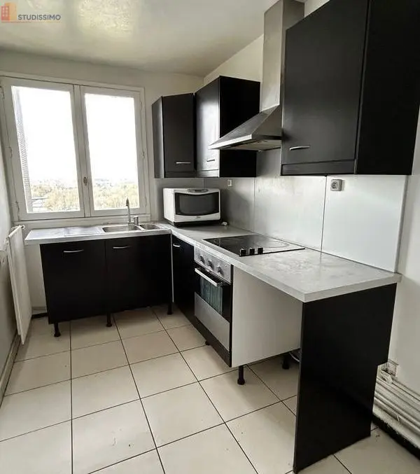 Studio 25m² Ris-Orangis 91130 - Proche gare RER - Photo 2