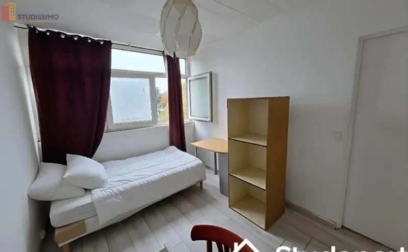 Studio meublé 12m² Évry-Courcouronnes - Calme, étage élevé - Photo 8