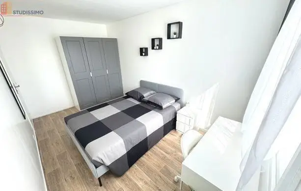 Studio 120m² Évry-Courcouronnes - Meublé, terrasse - Photo 3