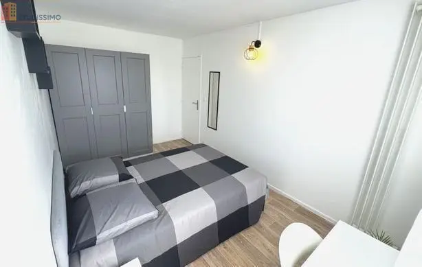 Studio meublé 20m² Évry-Courcouronnes - Dressing, proche université - Photo 5