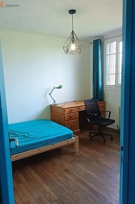 Studio meublé 12m² Palaiseau 91120 - Meublé, proche commodités - Photo 4