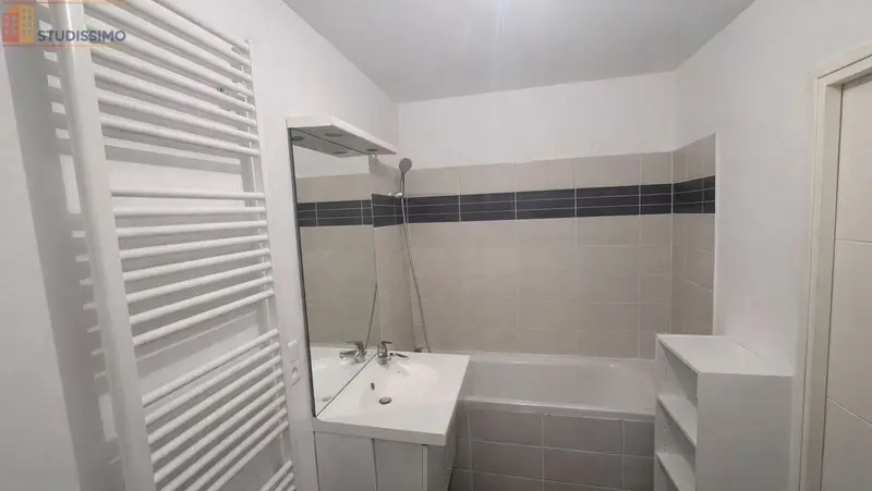 Studio 22m² Amiens 80000 - Photo 2