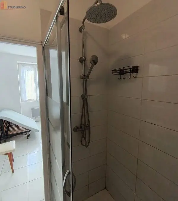 Studio 19m² Corbeil-Essonnes - Meublé, chauffage collectif - Photo 1