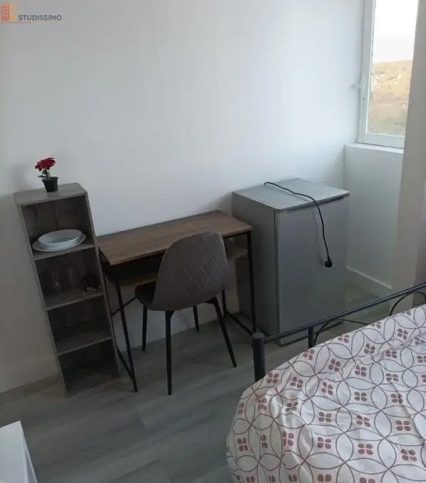 Studio 68m² Évry-Courcouronnes - Meublé, étage élevé - Photo 3