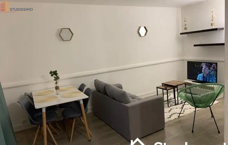 Studio meublé 9m² Évry-Courcouronnes - Meublé, DPE A - Photo 1