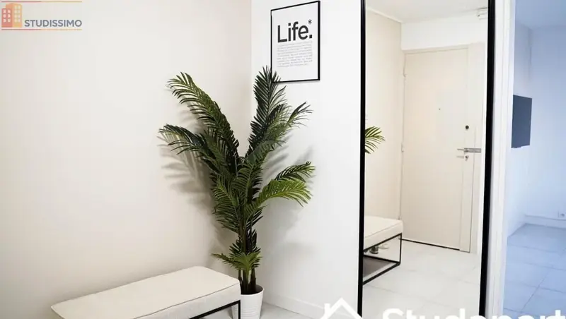 Studio meublé 10m² Évry-Courcouronnes - 6e étage, lumineux - Photo 2
