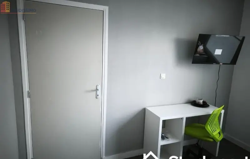 Studio meublé 10m² Ris-Orangis - Calme, lumineux - Photo 4
