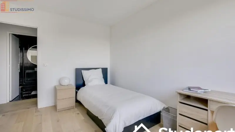 Studio meublé 10m² Massy 91300 - Meublé, 4e étage - Photo 1