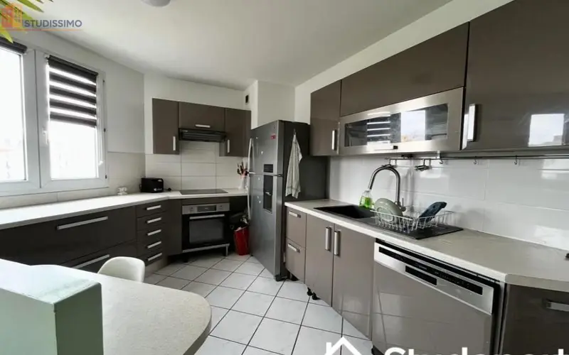 Studio meublé 10m² Évry-Courcouronnes - Meublé, 3e étage - Photo 1