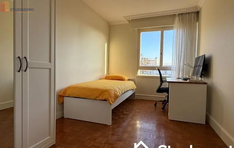Studio meublé 12m² Massy 91300 - Meublé, DPE D - Photo 2
