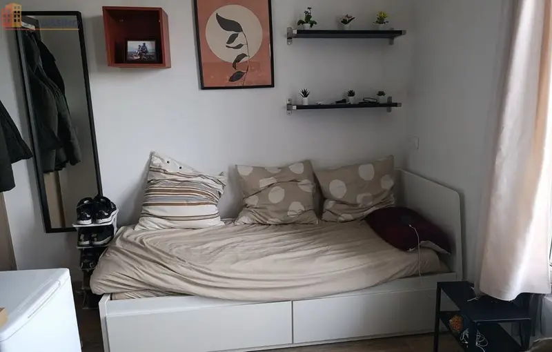 Studio meublé 18m² Viry-Châtillon - Équipé, 2e étage - Photo 1