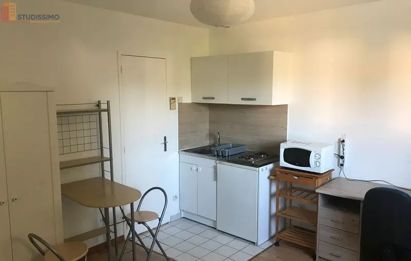 Studio meublé 17m² Bures-sur-Yvette - Meublé, 1er étage - Photo 3