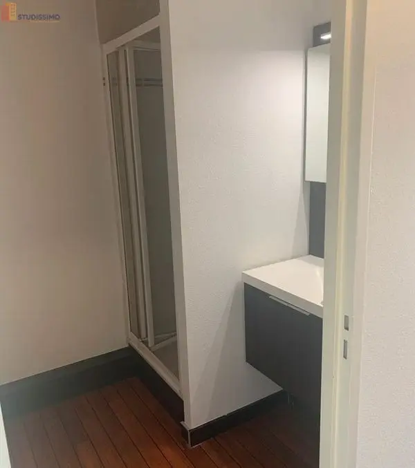 Studio meublé 28m² Brétigny-sur-Orge - Meublé, proche gare - Photo 2