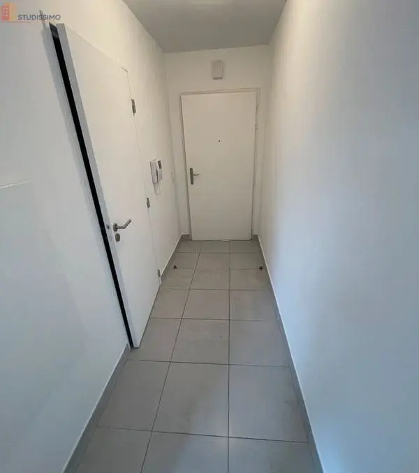 Studio 32m² Ballancourt-sur-Essonne - Parking, dernier étage - Photo 4