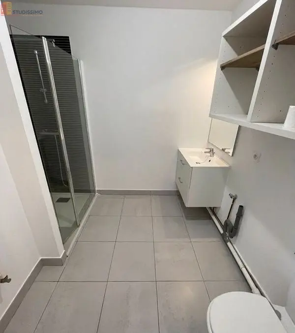 Studio 32m² Ballancourt-sur-Essonne - Parking, dernier étage - Photo 3