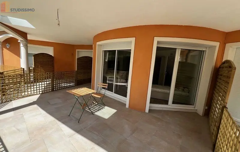 Studio meublé 18m² Sainte-Geneviève-des-Bois - Meublé, DPE D - Photo 2