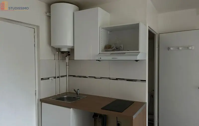 Studio 27m² Évry-Courcouronnes centre - Photo 2
