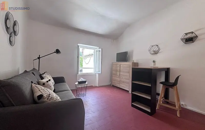 Studio 20m² Fontaine-de-Vaucluse - Étage élevé, vue village - Photo 3