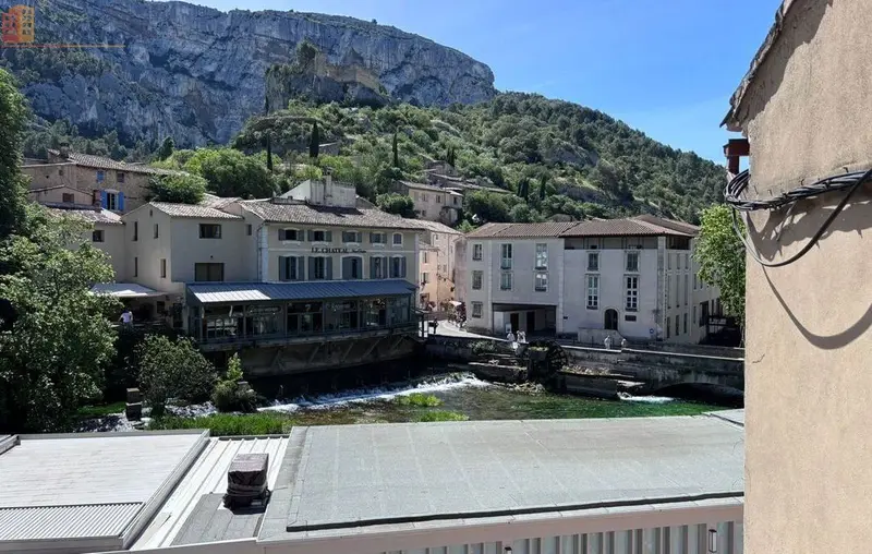 Studio 20m² Fontaine-de-Vaucluse - Étage élevé, vue village - Photo 1