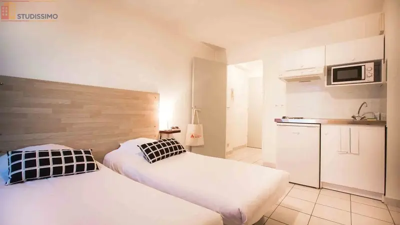 Studio 17m² Avignon centre - Résidence étudiante, loué (LMNP) - Photo 2