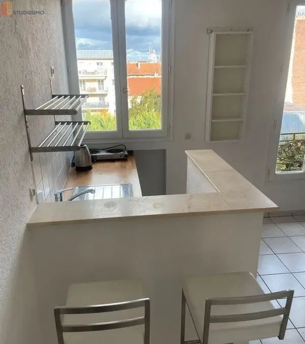 Studio meublé 20m² Clamart 92140 - Proche gare, calme - Photo 2