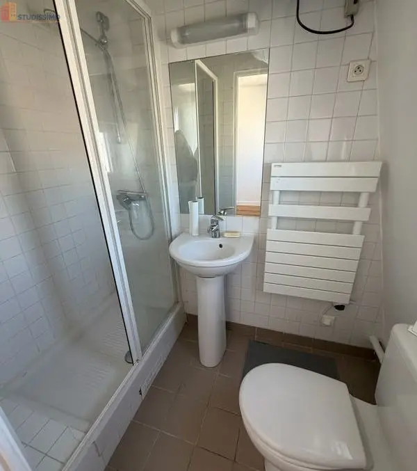 Studio 22m² Neuilly-sur-Seine - Dernier étage, lumineux - Photo 14