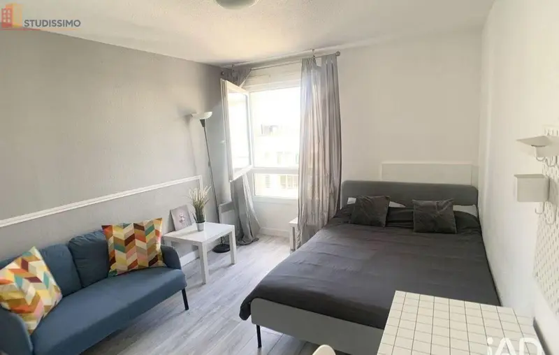 Studio 20m² Courbevoie - Meublé, étage élevé - Photo 7