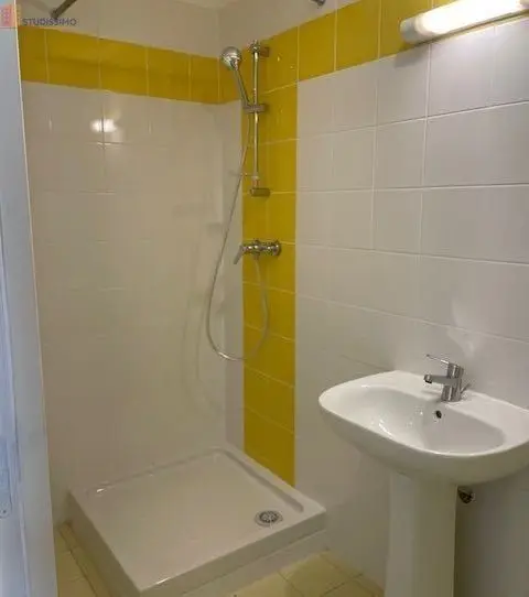 Studio 21m² Colombes - Meublé, proche commerces - Photo 1