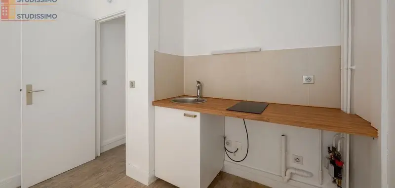 Studio 17m² Ville-d'Avray - DPE D, 1er étage - Photo 3