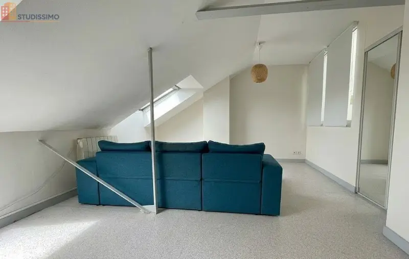 Studio 26m² Poitiers - Dernier étage, DPE D - Photo 4