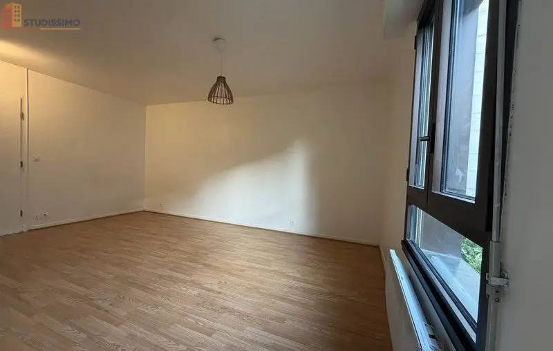Studio 27m² Levallois-Perret - Parking, 1er étage - Photo 14