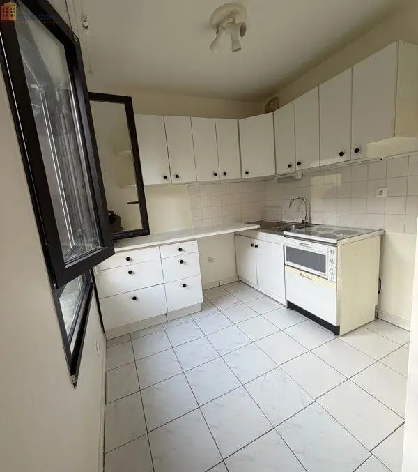 Studio 27m² Levallois-Perret - Parking, 1er étage - Photo 4