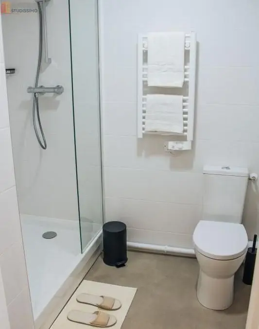 Studio meublé 16m² Nanterre - Meublé, DPE B - Photo 35