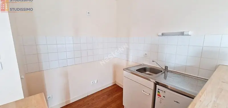 Studio 29m² Poitiers - Étage élevé, DPE D - Photo 6
