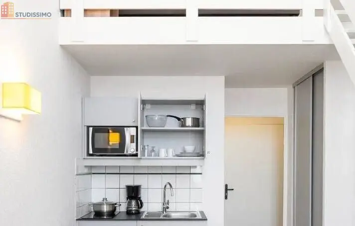 Studio meublé 18m² Courbevoie - Meublé, 1 pièce - Photo 4