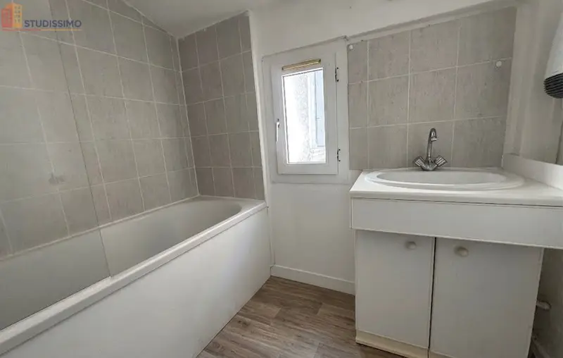 Studio 29m² Poitiers - DPE G - Photo 4