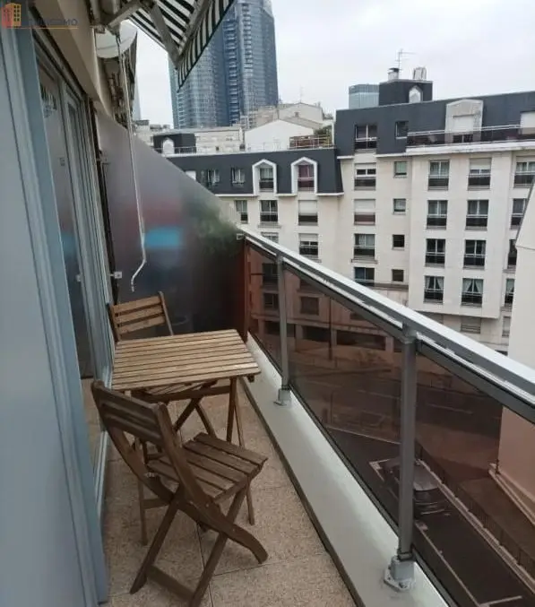 Studio meublé 20m² Puteaux - Lumineux, étage élevé - Photo 1