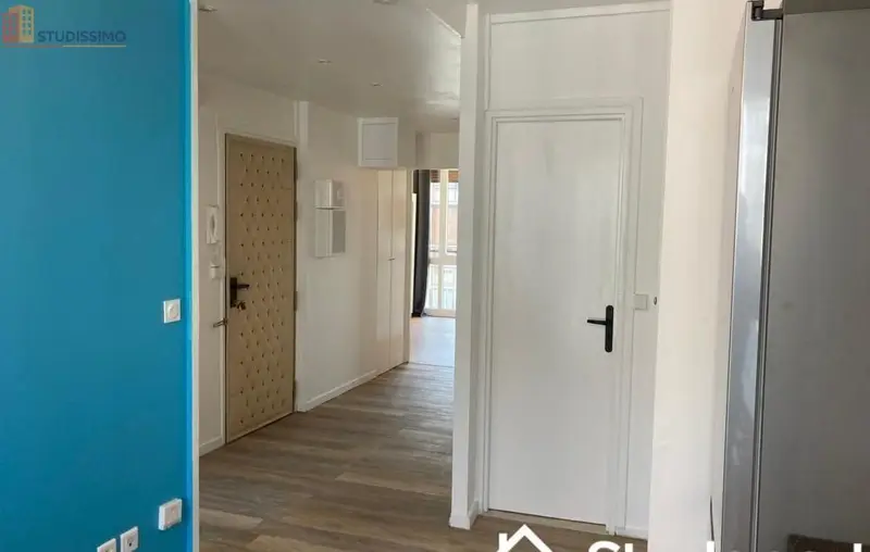 Studio meublé 10m² Meudon - Lumineux, 7e étage - Photo 9