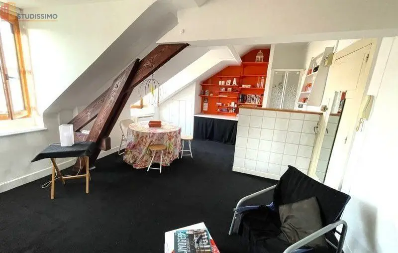 Studio 27m² Limoges centre - Dernier étage, lumineux - Photo 2