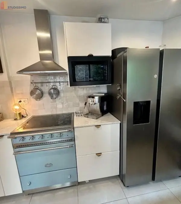 Studio 200m² Asnières-sur-Seine - Meublé, DPE A - Photo 2