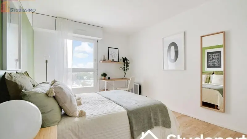 Studio meublé 10m² Saint-Cloud - Meublé, DPE A - Photo 3