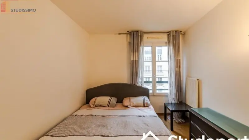 Studio meublé 20m² Courbevoie - Lumineux, étage élevé - Photo 2