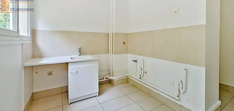 Studio 30m² Ville-d'Avray - DPE D, 1er étage - Photo 12