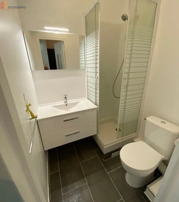 Studio meublé 22m² Neuilly-sur-Seine - Meublé, 3e étage - Photo 5